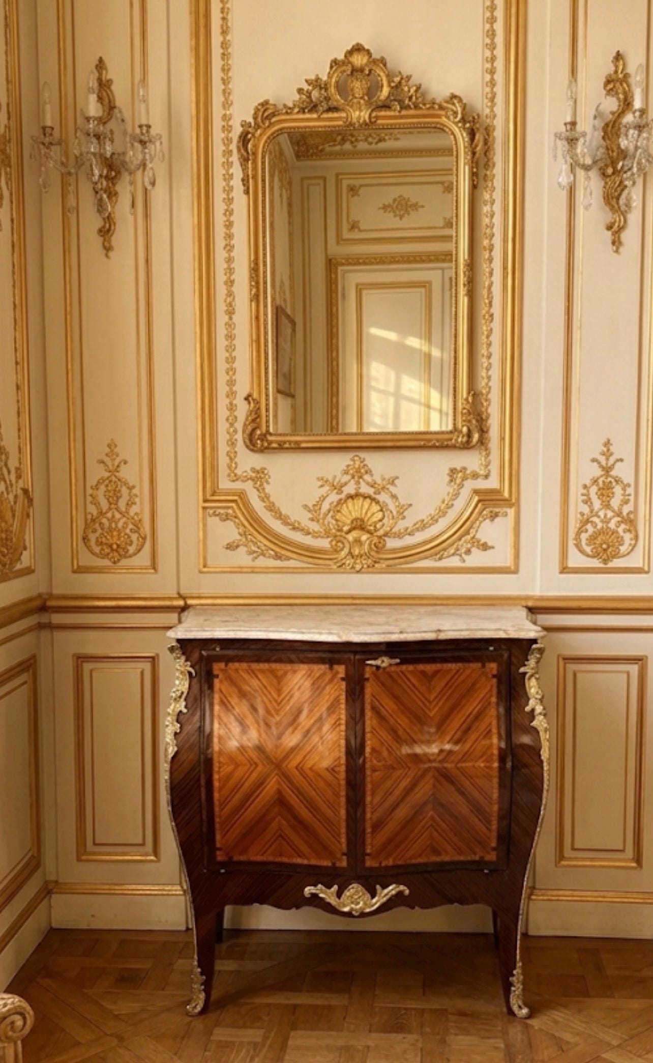 Inlay Dressers & Armoires - Etsy Inlay Dressers & Armoires - Etsy