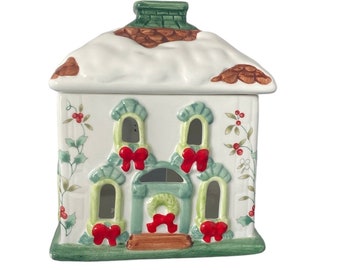 PFALTZGRAFF Winterberry Collection Sculpted Pierced Christmas Holidays Tea Votive Light House Vintage Hand Painted . Excellent Condition