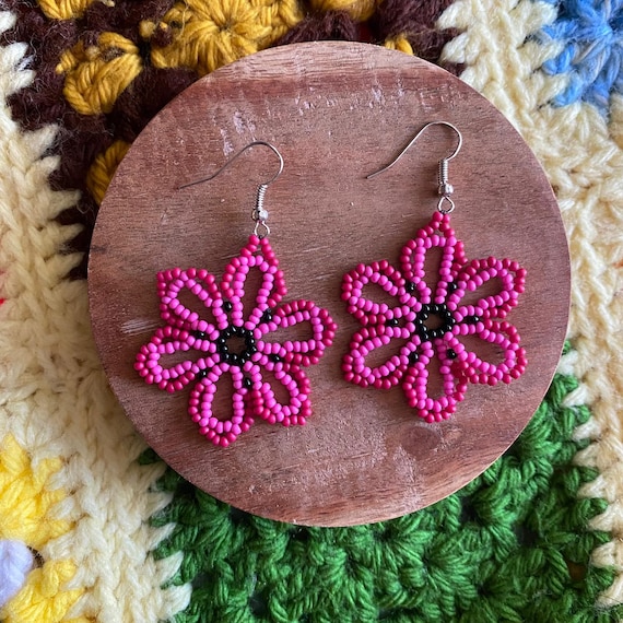 Flor de chaquira con cuentas España