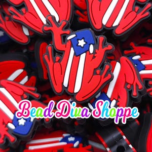 Set of 2 - 24mm x 25mm - puerto rican frog - el coquí - pride - focal beads - diy jewelry making - beaded pens - keychains - bracelets