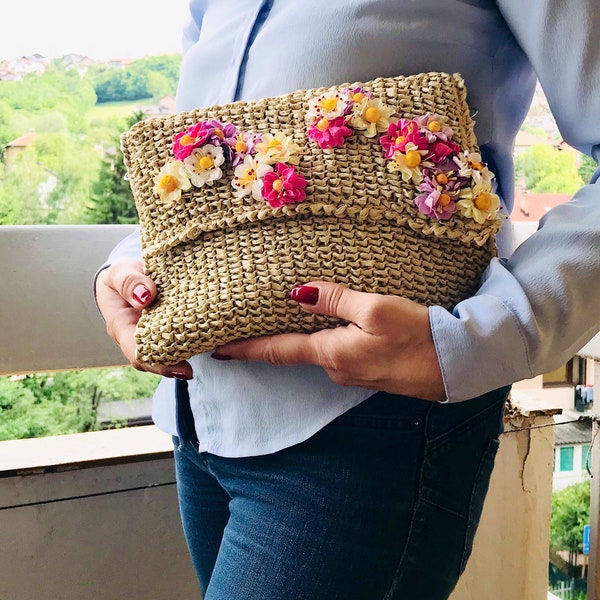 Raffia straw envelope clutch Colorful paper flowers fold over flap Fully lined shoulder bag Leather belt Hand crocheted Gift for godmother