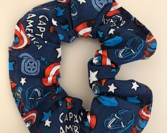 Amerika Superheld Scrunchie