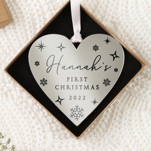 Personalised Engraved Baby's First Christmas Heart Tree Ornament | Keepsake Christmas Bauble Gift Decoration | Engraved Baby's Name Plaque