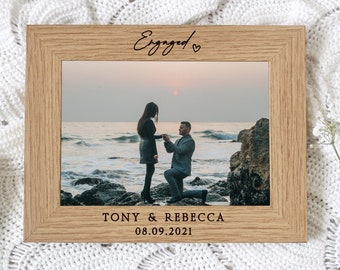 ENGAGED | Personalised Engagement Photo Frame | Engraved | 7x5 or 6x4 Picture Frame | Perfect Engagement Gift