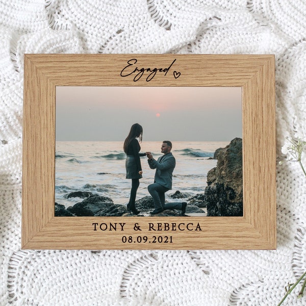 ENGAGED | Personalised Engagement Photo Frame | Engraved | 7x5 or 6x4 Picture Frame | Perfect Engagement Gift