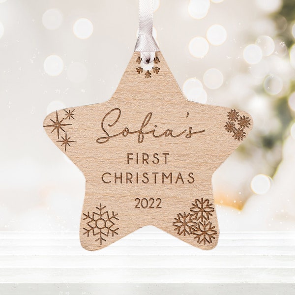 Personalised Engraved Baby's First Christmas Star Tree Ornament | Keepsake Christmas Bauble Gift Decoration | Engraved Baby's Name Plaque