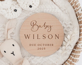 Personalised Pregnancy Announcement Sign | Wooden Due Date Plaque l Baby Due Disc | Social Media Photo Prop | Coming Soon Pregnancy Gift