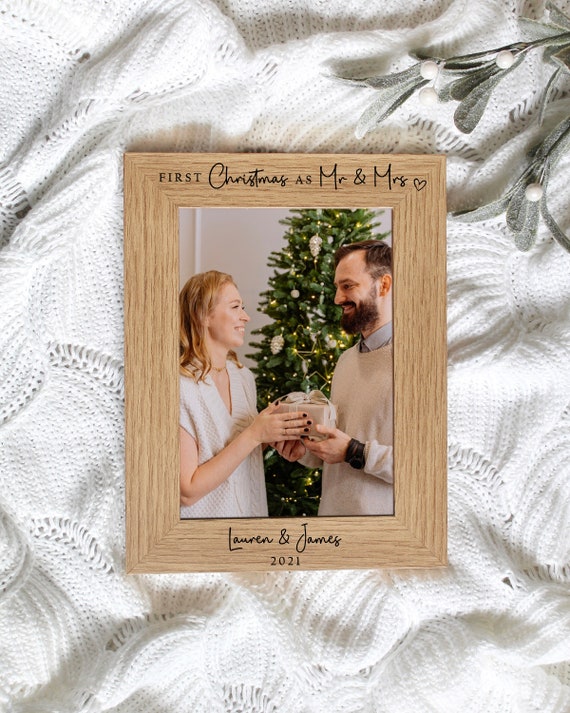 Nuestra primera Navidad Marco de fotos personalizado de 7x5 Regalo de nueva  pareja Marco de imagen único para la pareja recién amada esta Navidad -   México