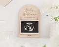 Personalised Pregnancy Announcement Sign | Wooden Due Date Plaque l Engraved Baby Scan Frame | Social Media Photo Prop Disc | Pregnancy Gift