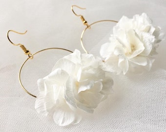 14K Gold Plated Boho Wedding White Bridal Earrings, Minimalist Bride Earrings Jewelry, White Ivory Hydrangea Floral Silver Hoop Earrings