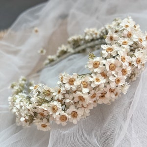 Dried Daisy Headband, White Daisy Floral Tiara, Dried Mini Daisy Flower Crown, Dried Flower Crown, Daisy Headpiece, Wedding Hair Wreath