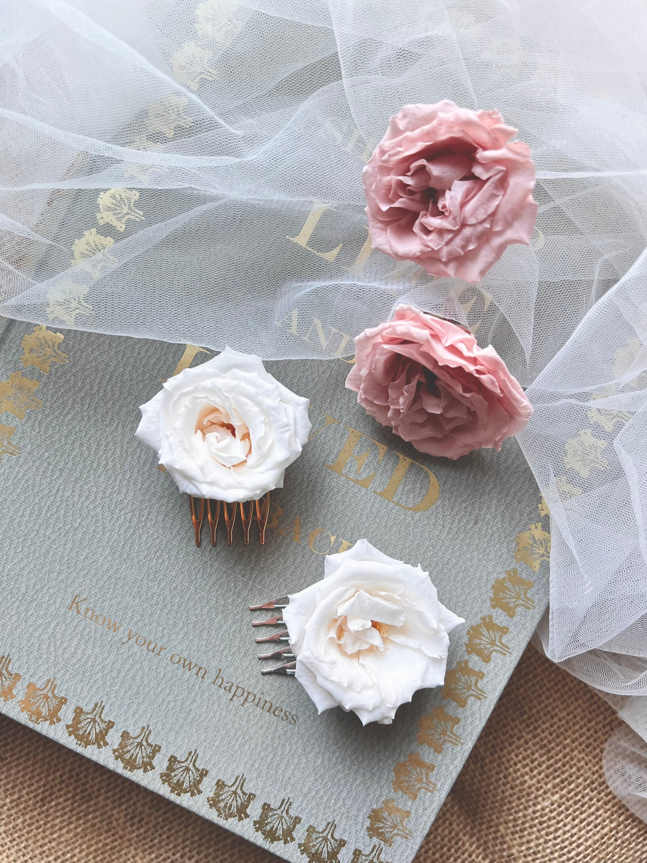 Boho Bridal Rose Hair Comb, Preserved French Roses White Vintage Dusky Pink Gold Silver Minimal Wedding Accessories, Piece