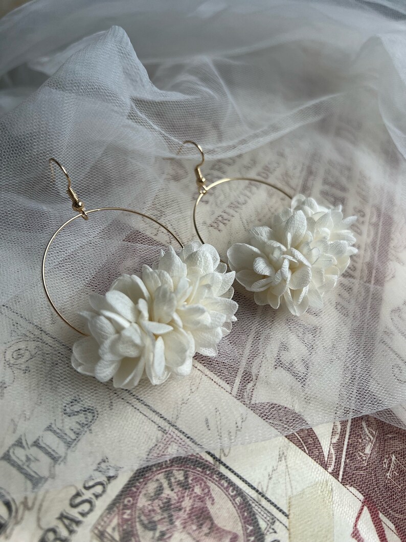 14K Gold Plated Boho Wedding White Bridal Earrings, Minimalist Bride Earrings Jewelry, White Ivory Hydrangea Floral Silver Hoop Earrings image 2