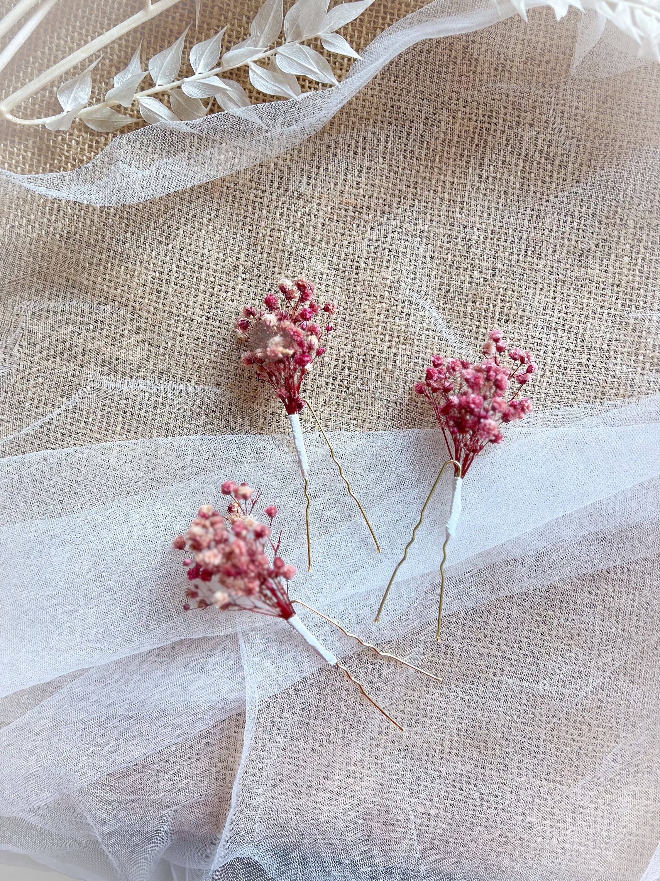 Pink Gypshophila Hair Pins, Sage Green Or Babys Breath Flower Accessories, Minimal Pins For Bridesmaids, Preserved Gypsophila