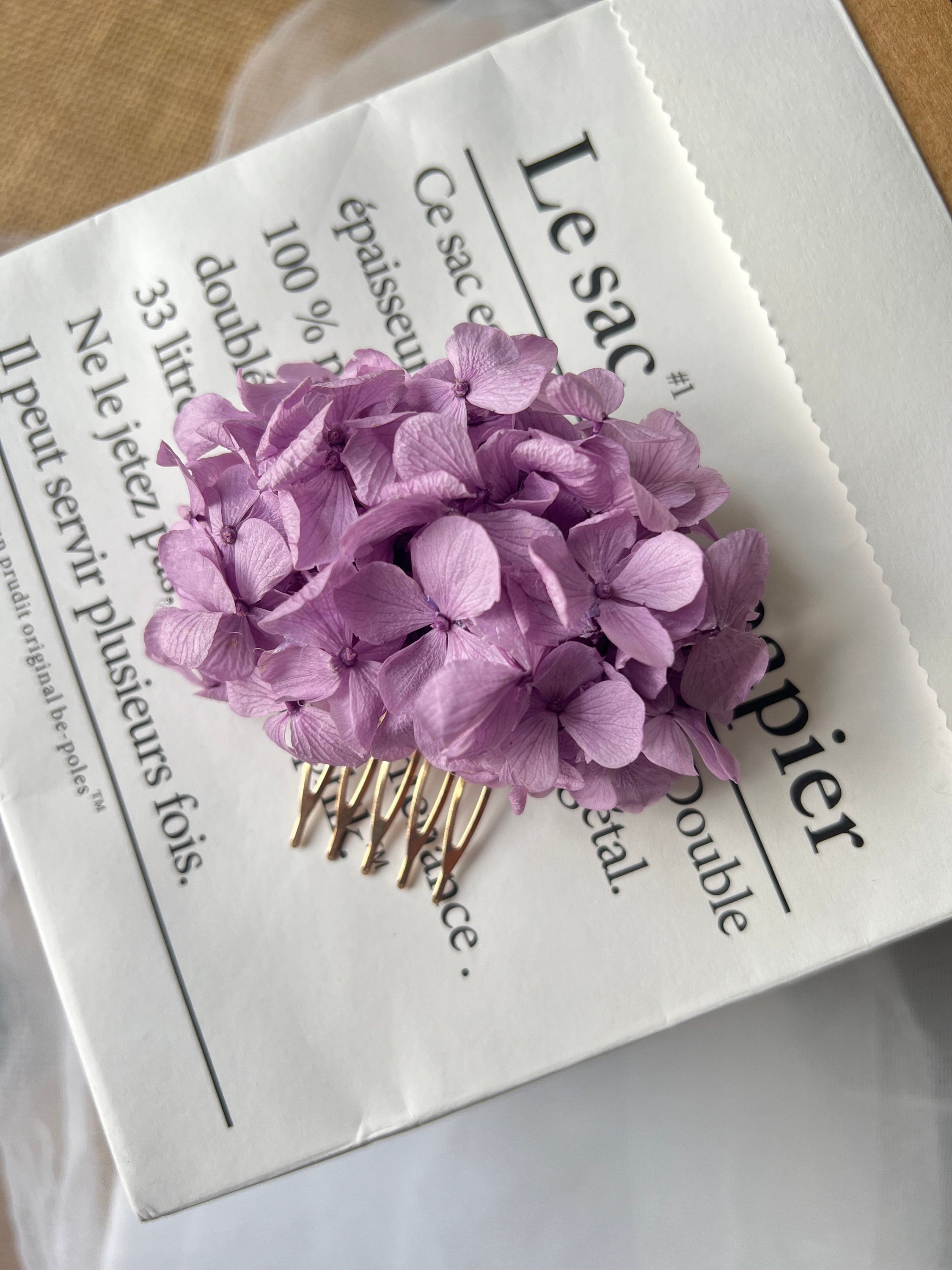 Boho Bridal Lilac Purple Floral Wedding Headpiece, Dried Flower Hair Accessory For Brides, Minimalist Simple Bridesmaids Comb