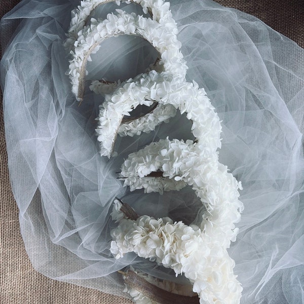 Couronne de fleurs blanches pour mariée bohème, bandeau d'hortensias ivoire pour les mariées, diadème de fleurs Miranda Kerr, couronne de demoiselle d'honneur, accessoires de cheveux floraux