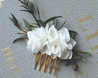 White and Green Wedding Comb, Eucalyptus Greenery Hair Piece for Brides, Bridal Flower Hair Piece, Everlasting Hydrangea Floral Hair Comb UK