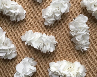 White Flower Barrette, Boho Bridal Headpiece Ivory, Preserved Hydrangea Hair Clips for Bridesmaids, Wedding Accessories, Flower Headpiece