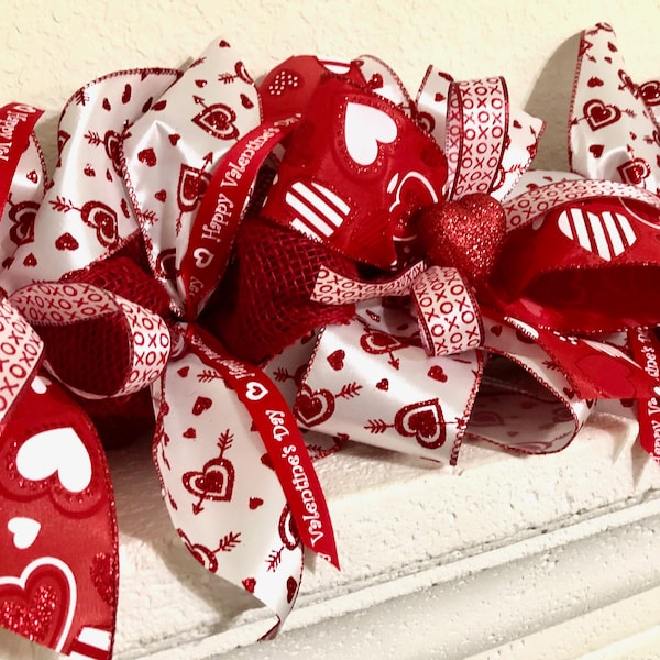 Red & White Valentine Garland: Sparkly Bow Decor