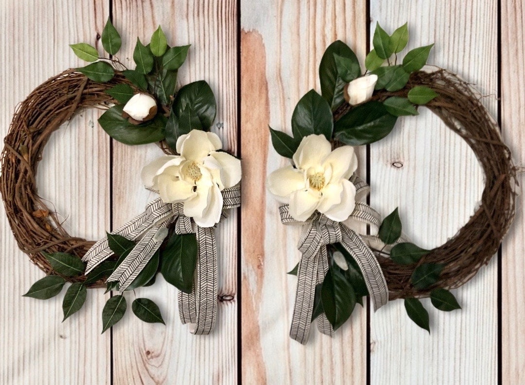 Magnolia Door Wreath Set: 18" Grapevine Wreaths With Bow - Etsy