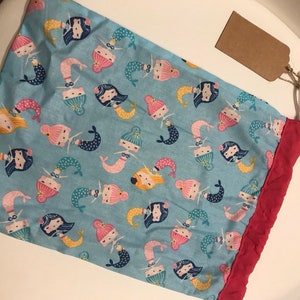 Beautiful mermaid drawstring bag