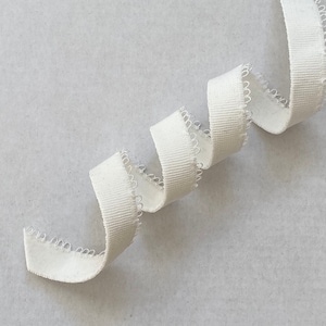 Milky White Plush Picot Edge Elastic: Bra/Knickers Trim (13mm)