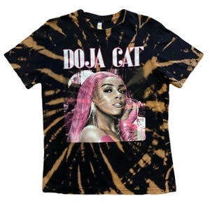 Scarlet Doja Cat Tee - Etsy