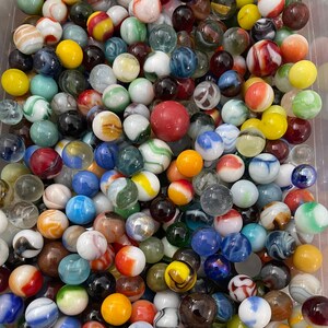 Assorted Vintage assorted size & colors antique toy Modern Glass Marbles 120 