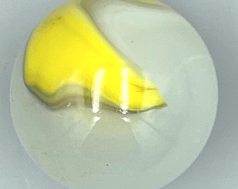 Akro Ace Prize Name Yellow Shooter Corkscrew Marble .99": Set om 1
