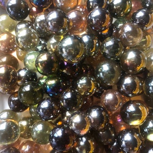 25 Vacor "Lustrous Clearies" Mixed Amber Color Marbles for Games, Crafts or Décor