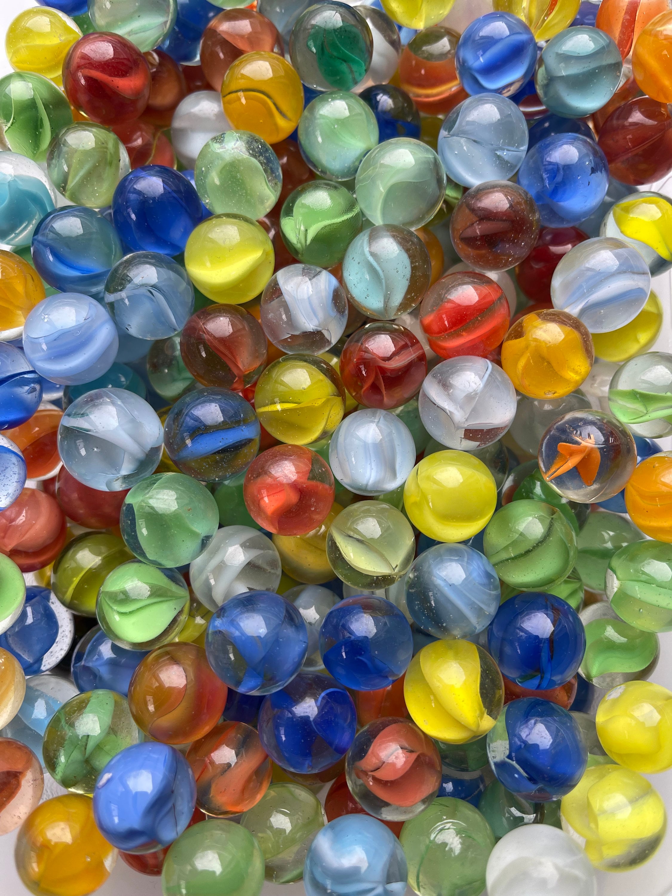 Cat's Eye Vintage Single Color Glass Marbles: Set of 25, 0.61