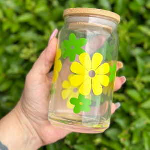 Retro Daisy Design ~ Glass Cup Bamboo Lid ~ Glass Tumbler ~ Iced Coffee