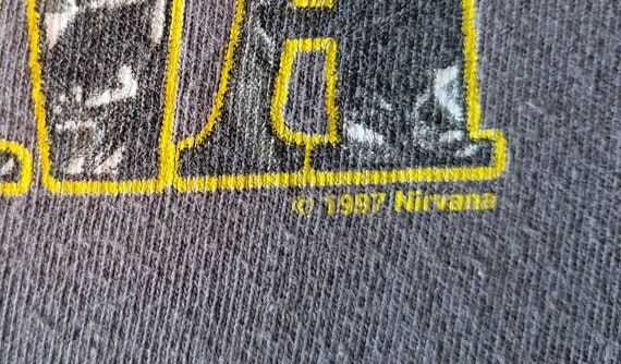 VTG Nirvana XL Smiley Face T Shirt ANVIL 1997 - image 4
