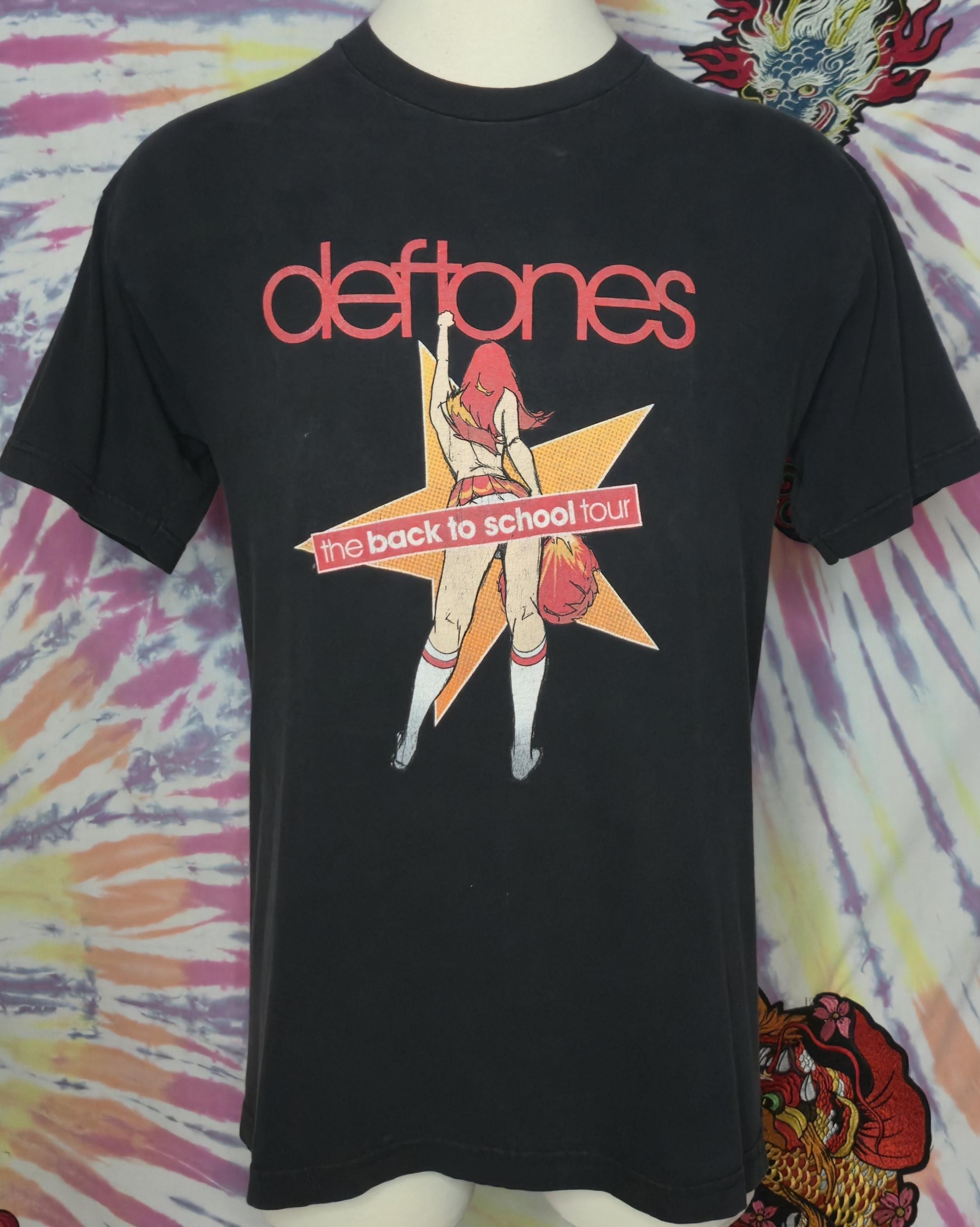 VINTAGE Deftones Back to School 2001 LARGE Concert Tour T Shirt