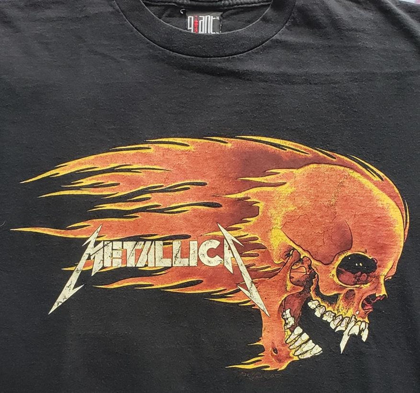 Mint Metallica Flaming Skull Vintage T Shirt Par Giant Size Etsy