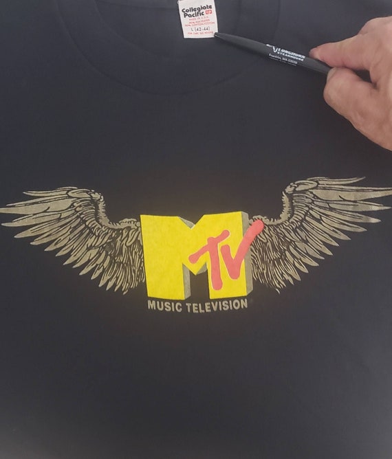 VINTAGE Rare MTV Wings LARGE Logo T Shirt 1991 - image 2