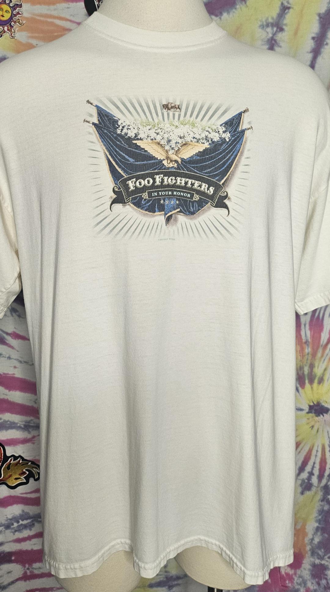 Vintage FOO FIGHTERS In Your Honor 2005 XL T Shirt M&O