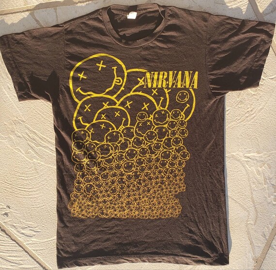 Vintage Nirvana Smiley Faces Womens Small T Shirt