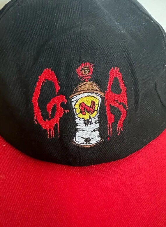 ミュージシャン 1992.BROCKUM/GUNS N' ROSES VINTAGE PINS s-l400.jpg