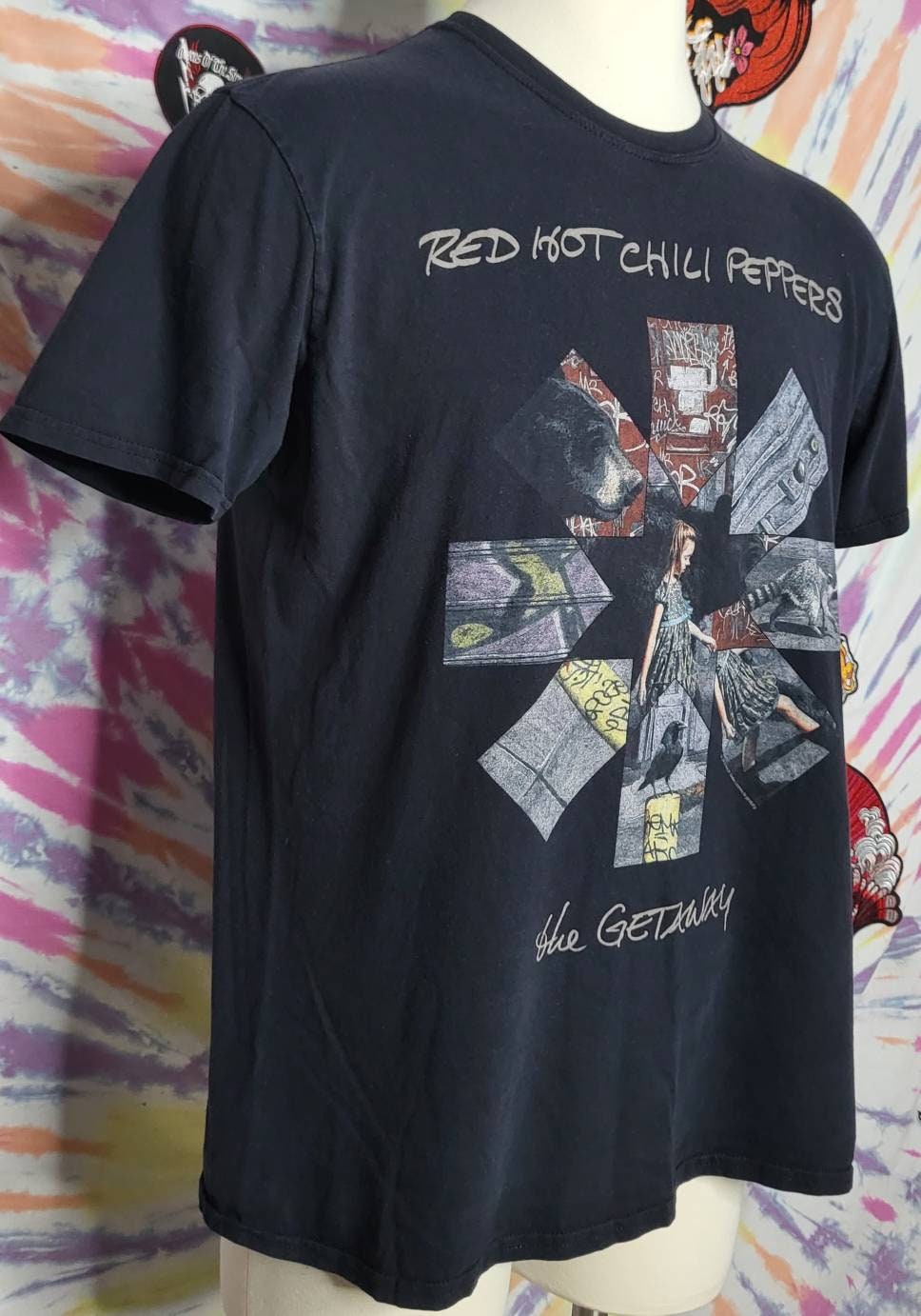 AUTHENTIC Red Hot Chili Peppers the Getaway 2016 XL T Shirt