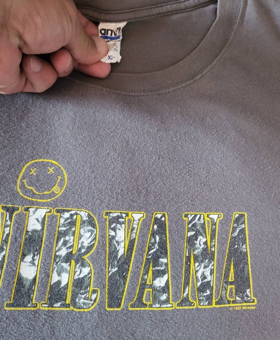 VTG Nirvana XL Smiley Face T Shirt ANVIL 1997 - image 3