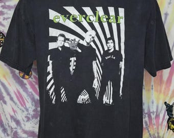 AUTHENTIC Guns N Roses GNR Nightrain 2016 Official Fan Club XL T