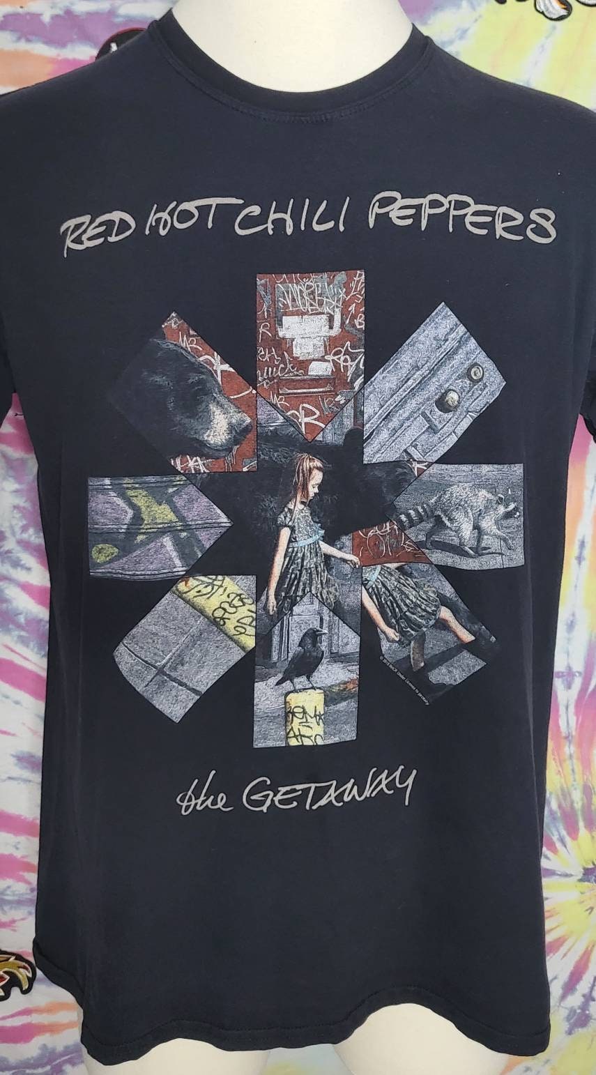AUTHENTIC Red Hot Chili Peppers the Getaway 2016 XL T Shirt