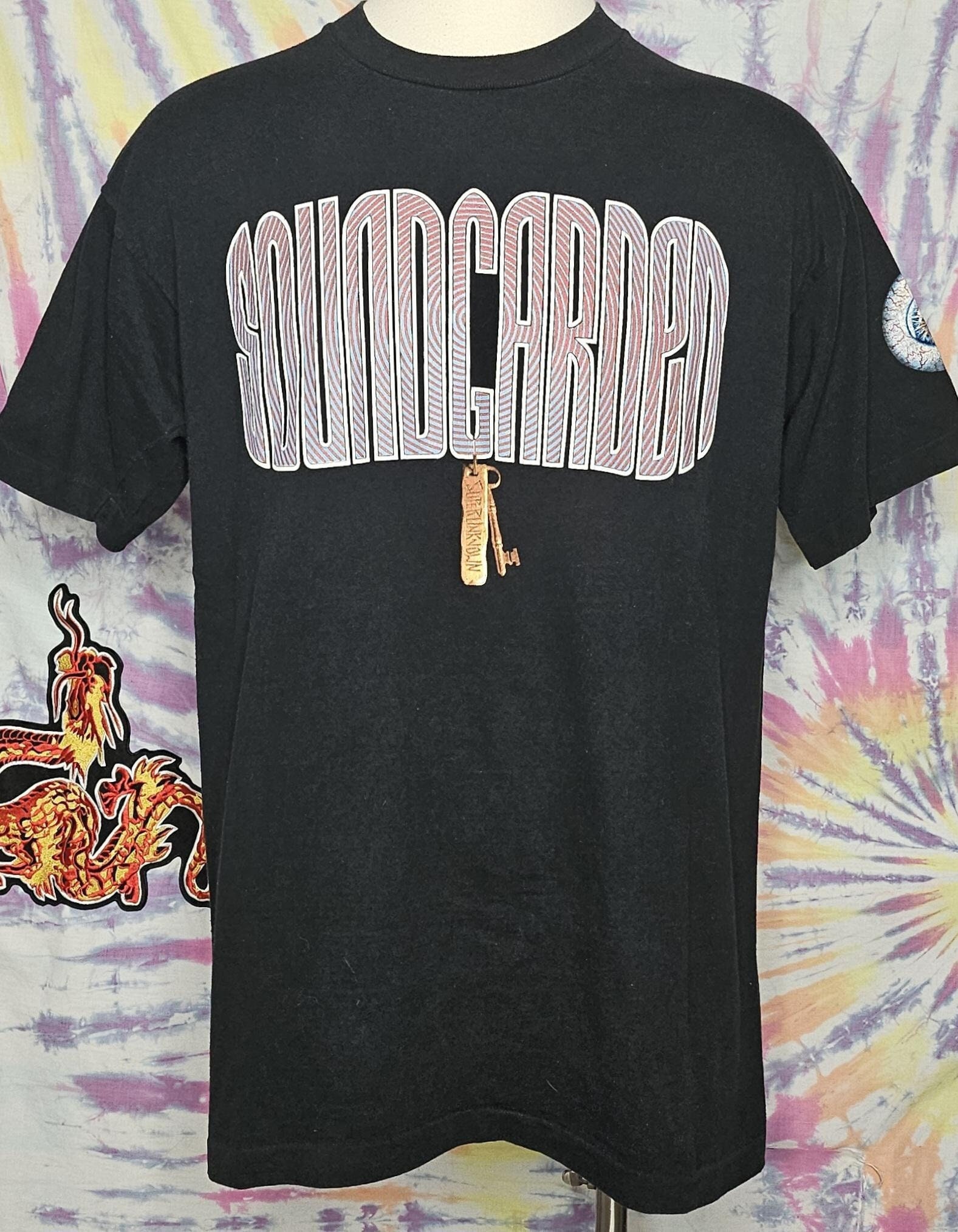 VINTAGE Soundgarden Superunknown XL Concert T Shirt FOL 1994 VINTAGE Soundgarden Superunknown XL Concert T Shirt FOL 1994