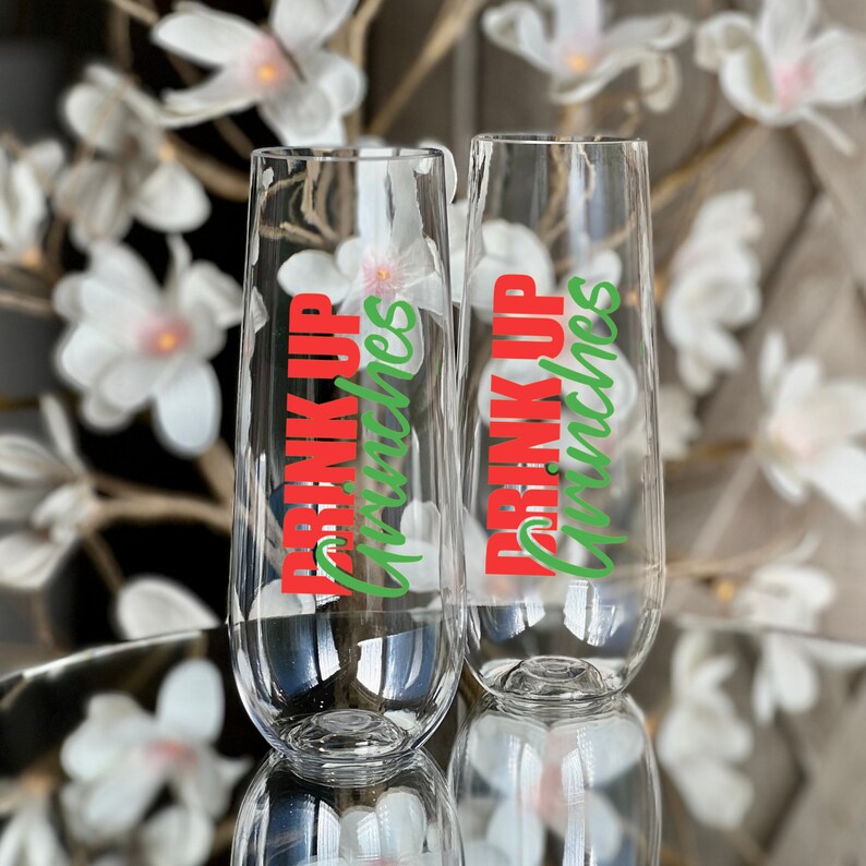 Friendsmas Wine Glass Plastic, Happy Friendsmas Champagne Flutes