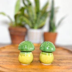 Vintage Mushroom Salt and Pepper Shakers – 2” Tall