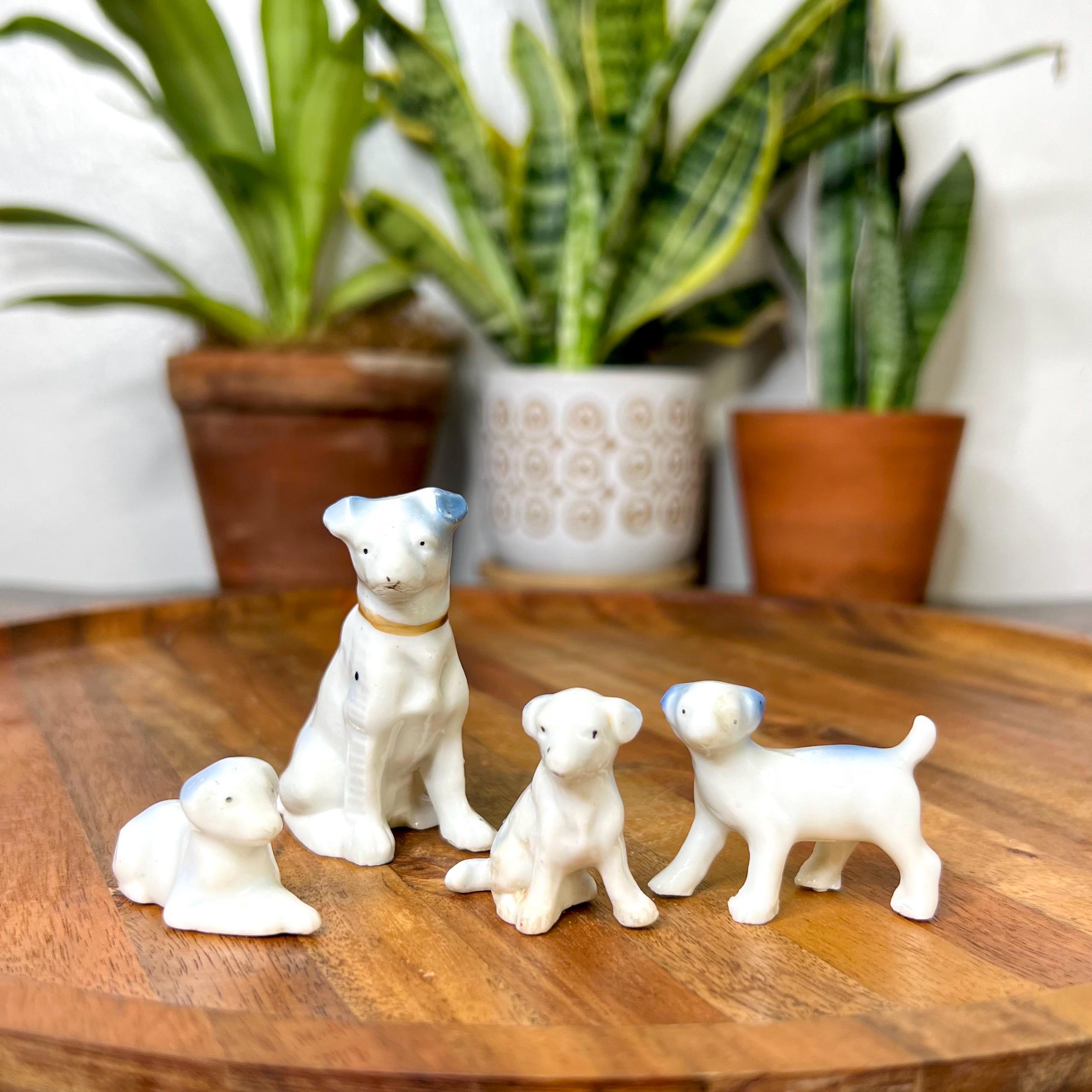 ショップ ヴィンテージ犬フィギュアセット オランダ製ビーグル犬の陶器