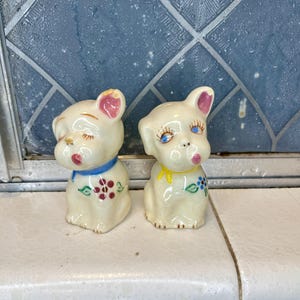 Dog Salt and Pepper Shakers Vintage Dog Figurines Hand-Painted Puppy Decor Dog Lovers Kitchen Shabby Chic Cottage Couture