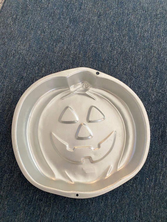 Halloween Cake Pan Walton Cake Pan Jack o lantern Pumpkin Etsy