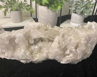 Extra Large Quartz Cluster